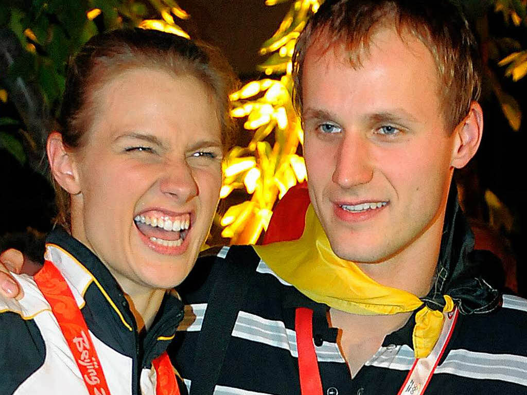 In Feierstimmung: Die Olympiasiegerin mit ihrem Bruder Gerrit Heidemann ...