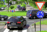 Im Kreisel soll alles rund laufen Im Kreisel soll alles rund laufen