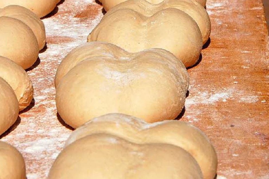 Schnecke-Fescht Pfaffenweiler mit Brauchtumsschau. (Foto: Tanja Bury) Schnecke-Fescht Pfaffenweiler mit Brauchtumsschau. (Foto: Tanja Bury)