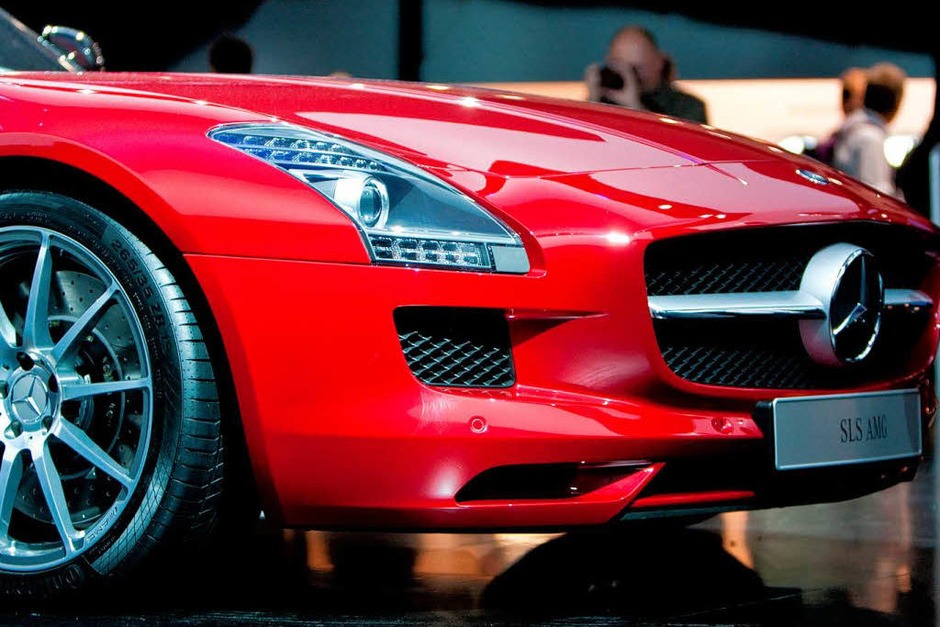 Eines der IAA-Highlights: Der Mercedes-Benz SLS AMG (Foto: Dominic Rock) Eines der IAA-Highlights: Der Mercedes-Benz SLS AMG (Foto: Dominic Rock)