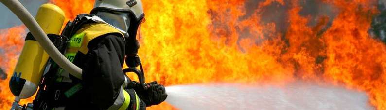 Feuerwehr-Begriffe erklärt von A bis Z Feuerwehr-Begriffe erklärt von A bis Z