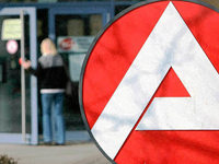 Frühjahrsbelebung erreicht den Arbeitsmarkt Frühjahrsbelebung erreicht den Arbeitsmarkt
