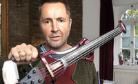 Nigel Kennedy: „Warum sollte ich mich beschränken?“ Nigel Kennedy: „Warum sollte ich mich beschränken?“