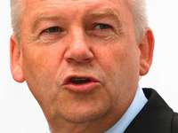 Rheintalbahn: Bahnchef Grube will den Dialog suchen Rheintalbahn: Bahnchef Grube will den Dialog suchen