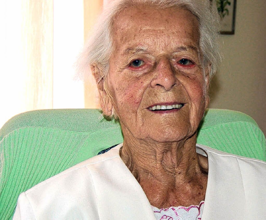 Wird heute 100 Jahre alt: Maria <b>Elisabeth Roth</b> Foto: Petra Müller - 33403415