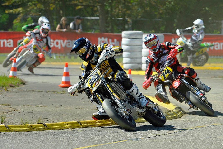 Supermoto-Rennen in Bremgarten (Foto: Michael Bamberger) Supermoto-Rennen in Bremgarten (Foto: Michael Bamberger)