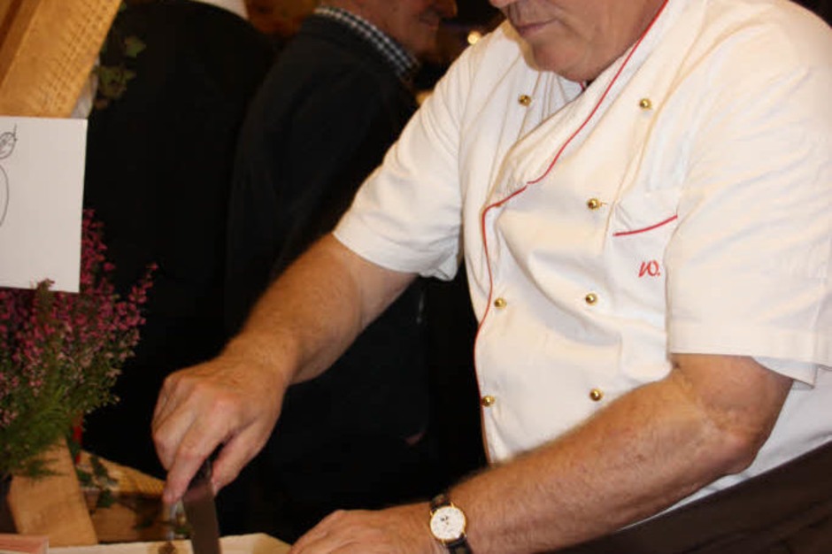 Mit zahleichen heimischen Leckereien und anderen regionalen Angeboten präsentierte sich der Kaiserstuhl bei der diesjährigen Genussmesse Plaza Culinaria in Freiburg. (Foto: Christien Aniol) Mit zahleichen heimischen Leckereien und anderen regionalen Angeboten präsentierte sich der Kaiserstuhl bei der diesjährigen Genussmesse Plaza Culinaria in Freiburg. (Foto: Christien Aniol)