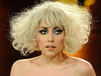 Lady Gaga triumphiert bei MTV-Preisverleihung Lady Gaga triumphiert bei MTV-Preisverleihung
