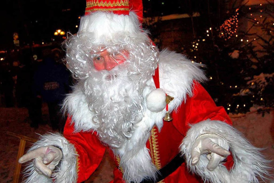 Zauberhaft präsentierte sich Laufenburg zur grenzüberschreitenden Altstadtweihnacht. (Foto: Hildegard Siebold) Zauberhaft präsentierte sich Laufenburg zur grenzüberschreitenden Altstadtweihnacht. (Foto: Hildegard Siebold)