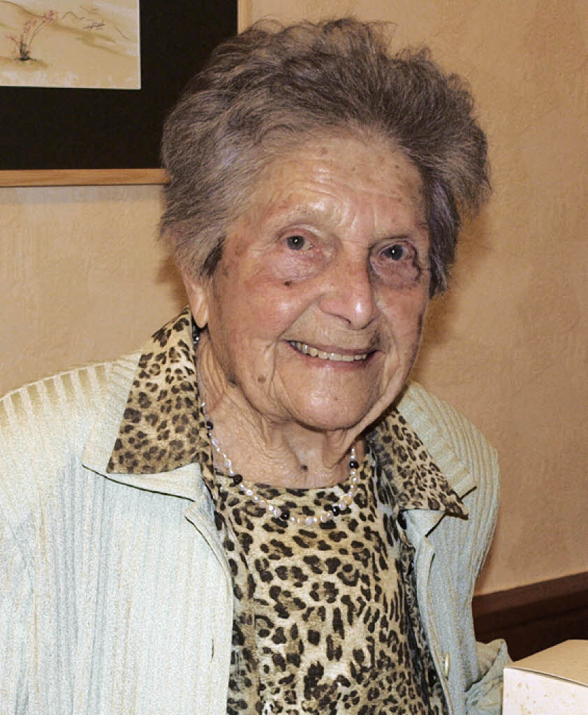 Für 50 Jahre aktive Mitgliedschaft wurde <b>Elsa Bergmann</b> zum Ehrenmitglied des <b>...</b> - 43545972