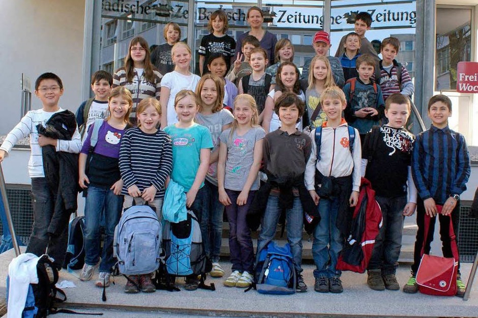 Die Klasse 4a der Johann-Peter-Hebel-Schule aus Gundelfingen mit ihrer Lehrerin Silke Harmsen (Foto: Hanno Förtner) Die Klasse 4a der Johann-Peter-Hebel-Schule aus Gundelfingen mit ihrer Lehrerin Silke Harmsen (Foto: Hanno Förtner)