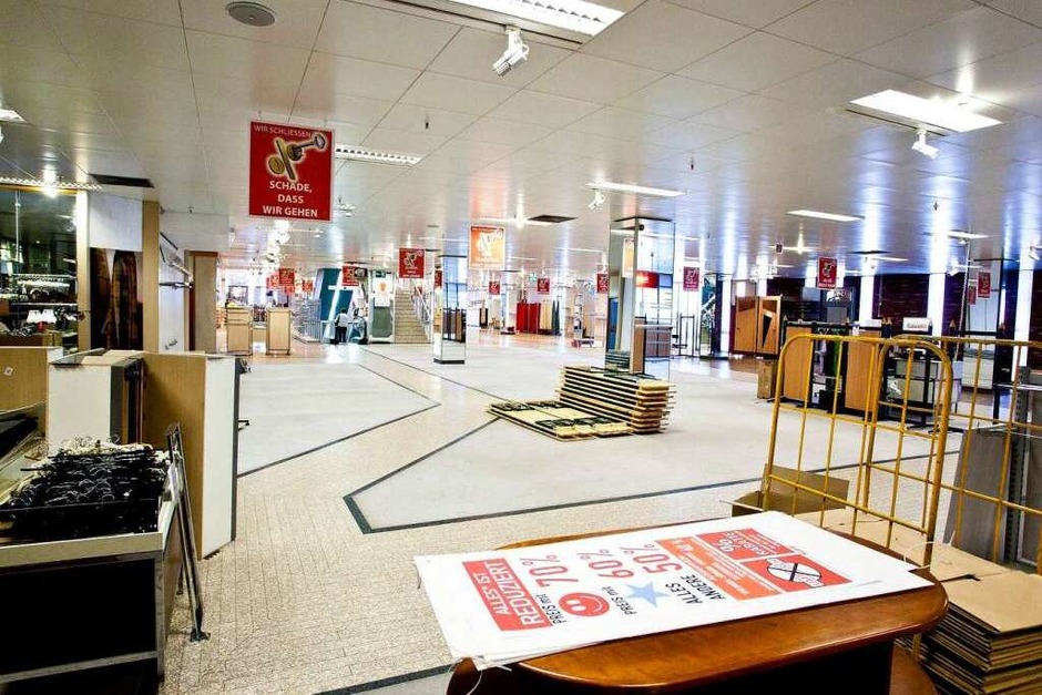 Das Kaufhaus Blum in Rheinfelden schließt nach 80 Jahren (Foto: Dominic Rock) Das Kaufhaus Blum in Rheinfelden schließt nach 80 Jahren (Foto: Dominic Rock)