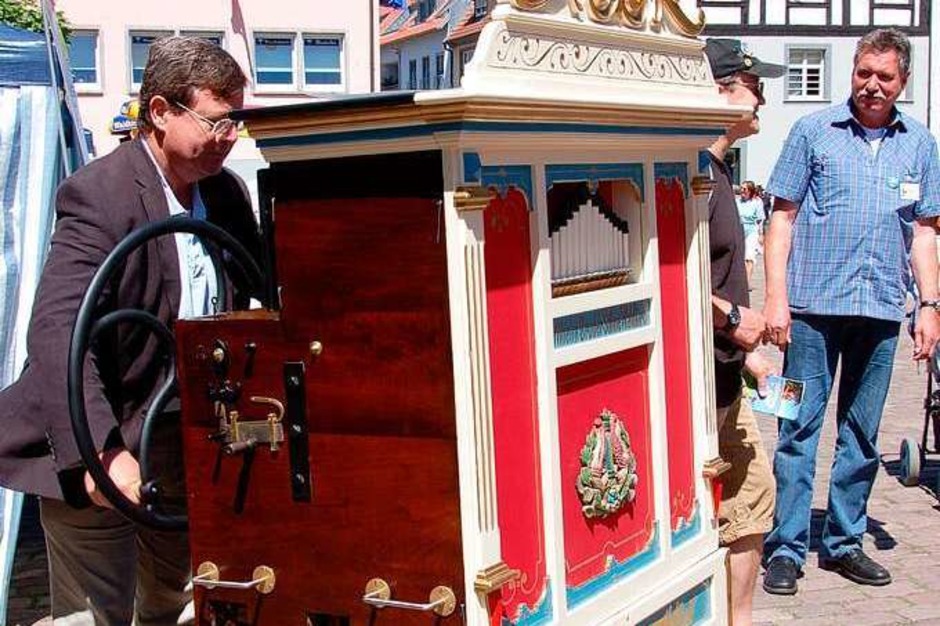Bunt. laut, schön: Das Orgelfest ware eine nostalgische Symphonie von Tönen und Farben (Foto: Bernd Fackler) Bunt. laut, schön: Das Orgelfest ware eine nostalgische Symphonie von Tönen und Farben (Foto: Bernd Fackler)