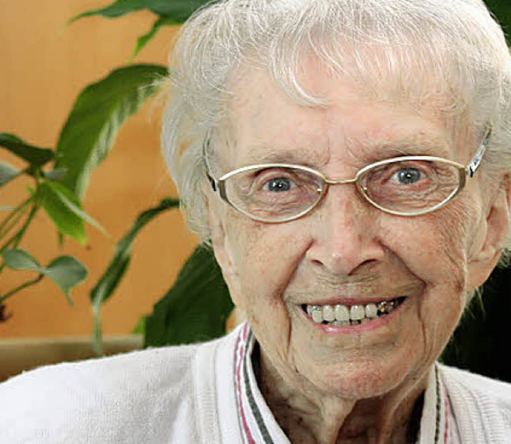 Gisela Stolz feiert heute in Kandern ihren 90. Geburtstag. Foto: Cremer