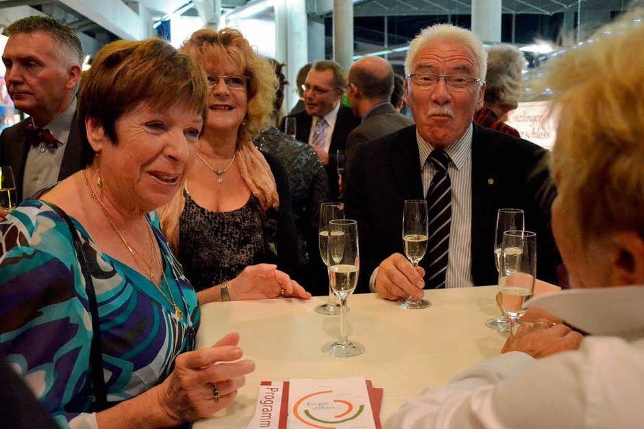 9. Benefizgala im Lörracher Burghof (Foto: Barbara Ruda) 9. Benefizgala im Lörracher Burghof (Foto: Barbara Ruda)