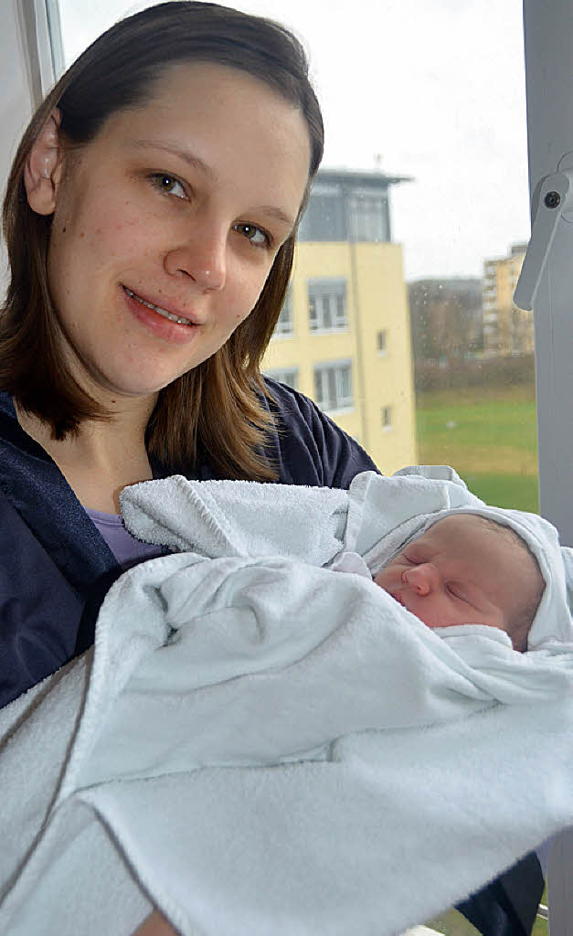 Karin Franz mit ihrem Baby Chantal Thielmann Franz Foto: Umiger