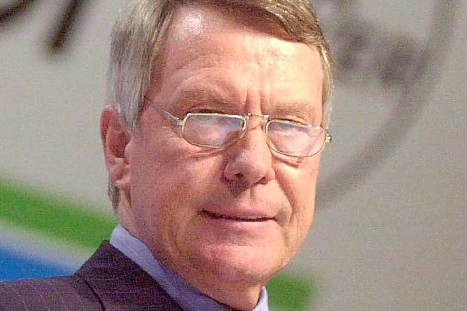 6. Manfred Schneider, Linde, 417.000 Euro. Das selbe Amt hat er bei der Bayer AG inne, 270.000 Euro (Platz 13) und bei RWE, 248.250 Euro (Platz 16) (Foto: Henning Kaiser) 6. Manfred Schneider, Linde, 417.000 Euro. Das selbe Amt hat er bei der Bayer AG inne, 270.000 Euro (Platz 13) und bei RWE, 248.250 Euro (Platz 16) (Foto: Henning Kaiser)
