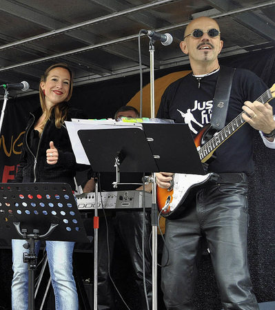 Livemusik, Attraktionen für Kinder, of...onntag zum Tag für die ganze Familie. | Foto: Marlies Jung-Knoblich