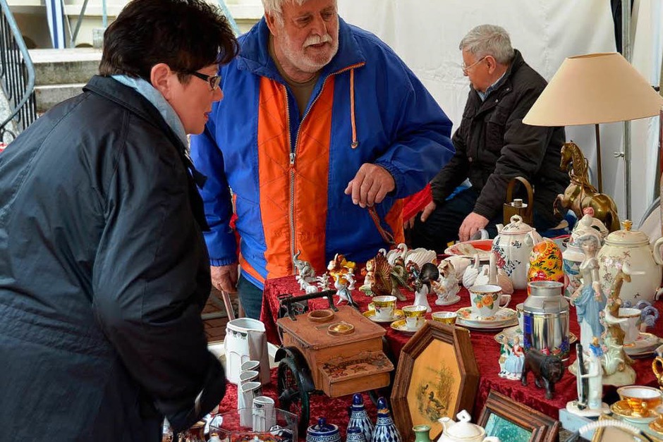 Trödelmarkt beim St. Blasier Musikfrühling. (Foto: Sebastian Barthmes) Trödelmarkt beim St. Blasier Musikfrühling. (Foto: Sebastian Barthmes)