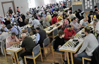 Badischer Schachkongress: Zum Fluchen geht es vor die Tür Badischer Schachkongress: Zum Fluchen geht es vor die Tür