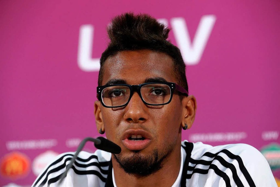Jérôme Boateng hat 109.650 Facebook-Fans - immerhin knapp 30.000 mehr als seine Hotelbekanntschaft Gina-Lisa Lohfink. (Foto: AFP) Jérôme Boateng hat 109.650 Facebook-Fans - immerhin knapp 30.000 mehr als seine Hotelbekanntschaft Gina-Lisa Lohfink. (Foto: AFP)