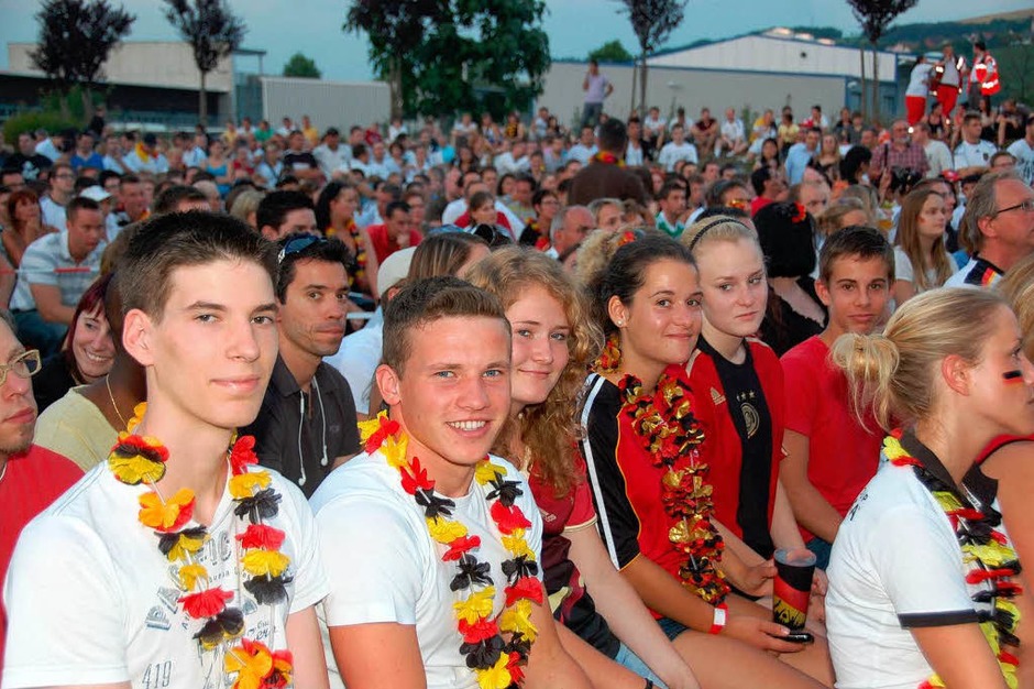 Szenen vom Halbfinale beim Public Viewing im G5 (Foto: Luise Lauber) Szenen vom Halbfinale beim Public Viewing im G5 (Foto: Luise Lauber)