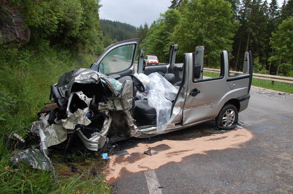 Schluchsee: B500: Schwerer Unfall Bei Schluchsee – Fünf Verletzte ...