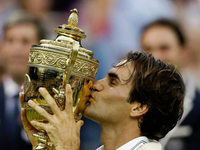 Federer gewinnt Wimbledon zum siebten Mal Federer gewinnt Wimbledon zum siebten Mal