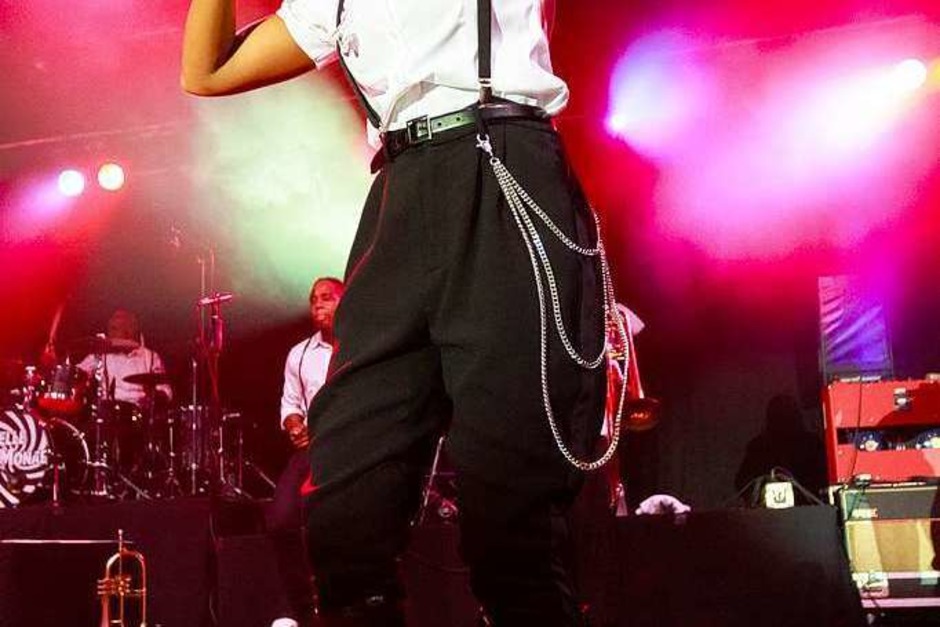 Janelle Monáe auf dem Zelt-Musik-Festival in Freiburg. (Foto: Dominic Rock) Janelle Monáe auf dem Zelt-Musik-Festival in Freiburg. (Foto: Dominic Rock)