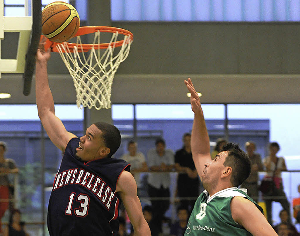 GEMEINSAM Basketball Badische Zeitung