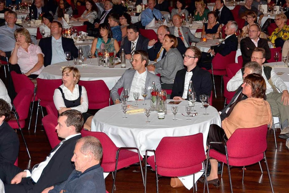 Die Benefizgala der Jeunes Restaurateur in Baden-Baden zugunsten der Aktion Kinderherzen. (Foto: Christian Kramberg) Die Benefizgala der Jeunes Restaurateur in Baden-Baden zugunsten der Aktion Kinderherzen. (Foto: Christian Kramberg)