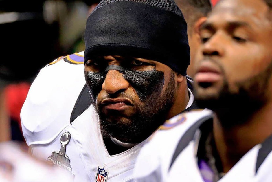 Die Baltimore Ravens stimmen sich auf das Spiel ein. (Foto: AFP) Die Baltimore Ravens stimmen sich auf das Spiel ein. (Foto: AFP)