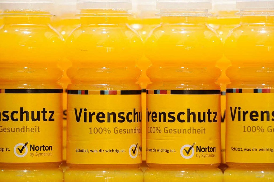 Orangensaft gegen Viren – der Sicherheitsexperte Symantec klärt über Schutzmöglichkeiten auf und lässt seine Gäste nicht auf dem Trockenen sitzen. (Foto: dpa) Orangensaft gegen Viren – der Sicherheitsexperte Symantec klärt über Schutzmöglichkeiten auf und lässt seine Gäste nicht auf dem Trockenen sitzen. (Foto: dpa)
