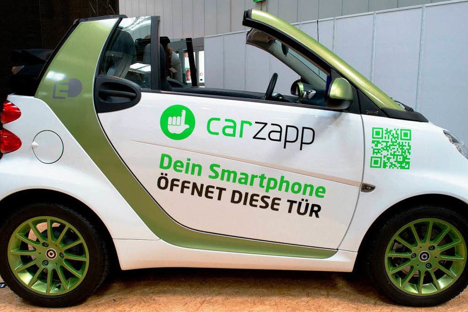 Wozu neue Autos kaufen, wenn sich die bestehenden vernetzen lassen? Carzapp will Privatleute auf einer Website zur gegenseitigen Autovermietung zusammebringen. (Foto: dpa) Wozu neue Autos kaufen, wenn sich die bestehenden vernetzen lassen? Carzapp will Privatleute auf einer Website zur gegenseitigen Autovermietung zusammebringen. (Foto: dpa)