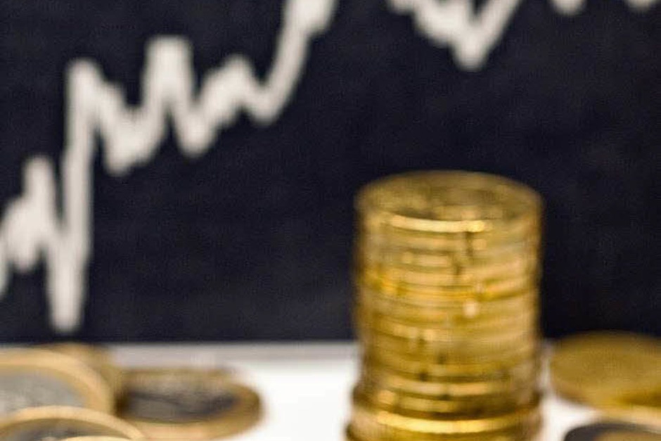 Platz 7: Der Aktienkurs des Investmentfonds Lloyd Fonds (Sitz in Hamburg) ist um fast 49 Prozent gesunken. Innerhalb der vergangenen fünf Jahre gab es einen Rückgang von über 96 Prozent. (Foto: Verwendung weltweit, usage worldwide) Platz 7: Der Aktienkurs des Investmentfonds Lloyd Fonds (Sitz in Hamburg) ist um fast 49 Prozent gesunken. Innerhalb der vergangenen fünf Jahre gab es einen Rückgang von über 96 Prozent. (Foto: Verwendung weltweit, usage worldwide)