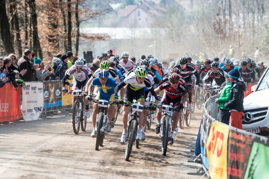 Impressionen von den Bundesliga- und Europacuprennen im Cross Country rund um die Strecke am Bad Säckinger Waldbad. (Foto: Armin M. Küstenbrück) Impressionen von den Bundesliga- und Europacuprennen im Cross Country rund um die Strecke am Bad Säckinger Waldbad. (Foto: Armin M. Küstenbrück)
