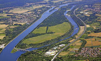 Der Oberrhein ist die Landschaft des Jahres 2013/14. An den Rheinufern wird nun der offizielle Start gefeiert Der Oberrhein ist die Landschaft des Jahres 2013/14. An den Rheinufern wird nun der offizielle Start gefeiert