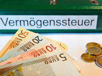 Grüne für Steuererhöhungen und Vermögensabgabe Grüne für Steuererhöhungen und Vermögensabgabe