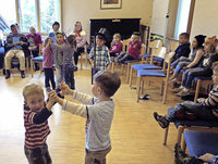"Großelternnachmittag" im Kindergarten St. Josef "Großelternnachmittag" im Kindergarten St. Josef