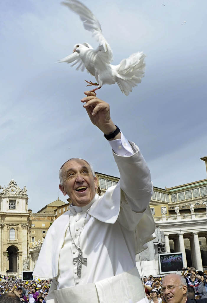 Risultati immagini per Bergoglio e Teresa - La pubblicità è l'anima del commercio...