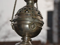 Weihrauchkessel verursacht Feuer in Kirche Weihrauchkessel verursacht Feuer in Kirche