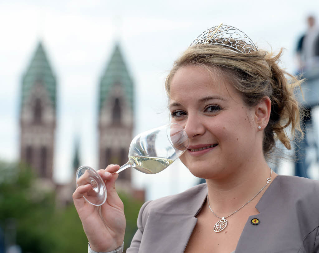 Badische Weinkönigin: Aurelia Warther Foto: dpa