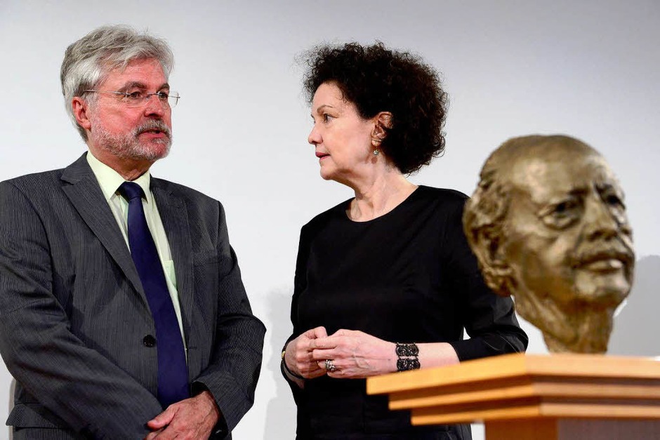 Christiane Dahrendorf und BZ-Chefredakteur Thomas Hauser (Foto: Ingo Schneider) Christiane Dahrendorf und BZ-Chefredakteur Thomas Hauser (Foto: Ingo Schneider)