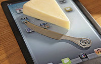 Ipad-Brett: Opa schlägt zurück Ipad-Brett: Opa schlägt zurück