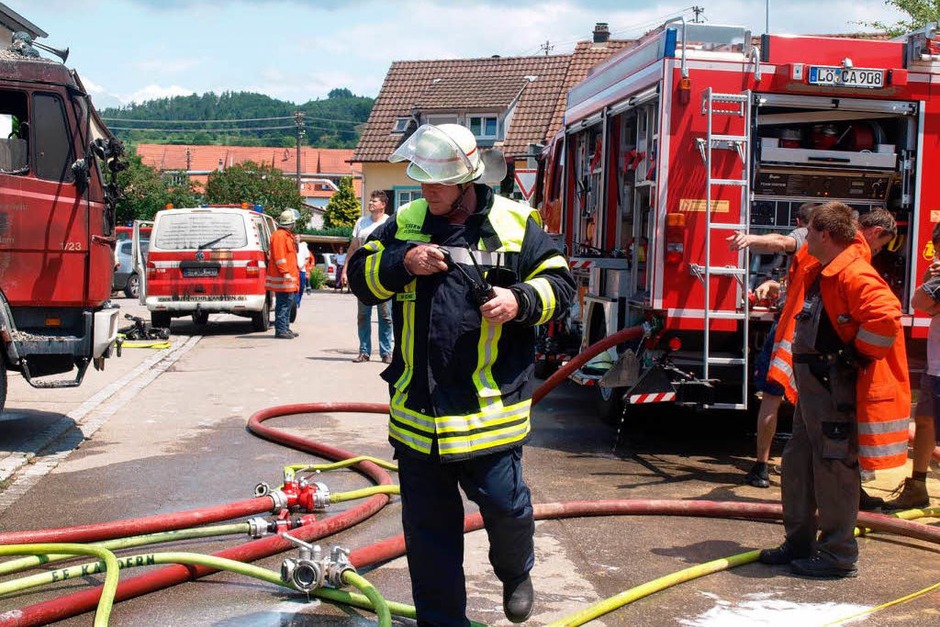 Brand im Feuerwehrgerätehaus Kandern (Foto: Hermann Sprich) Brand im Feuerwehrgerätehaus Kandern (Foto: Hermann Sprich)