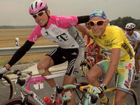 Ullrich, Zabel und Pantani bei der Tour 1998 mit Epo gedopt Ullrich, Zabel und Pantani bei der Tour 1998 mit Epo gedopt