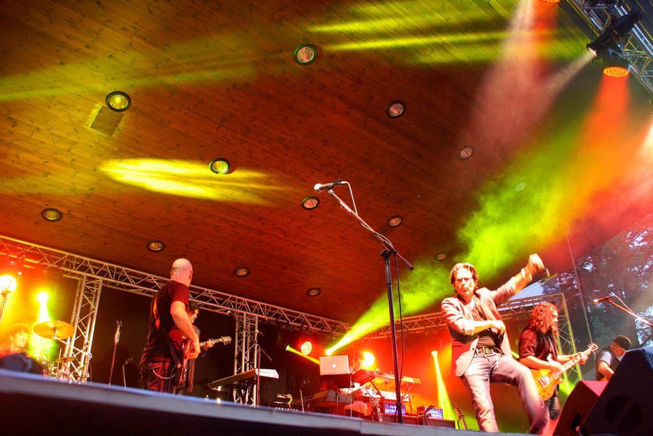 Alan Parsons Live Project sorgte beim Open Air im Kurpark für begeisterte Fans. (Foto: Hans Jürgen Kugler) Alan Parsons Live Project sorgte beim Open Air im Kurpark für begeisterte Fans. (Foto: Hans Jürgen Kugler)