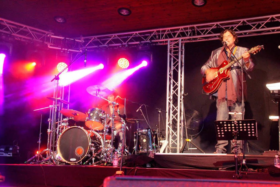 Alan Parsons Live Project sorgte beim Open Air im Kurpark für begeisterte Fans. (Foto: Hans Jürgen Kugler) Alan Parsons Live Project sorgte beim Open Air im Kurpark für begeisterte Fans. (Foto: Hans Jürgen Kugler)