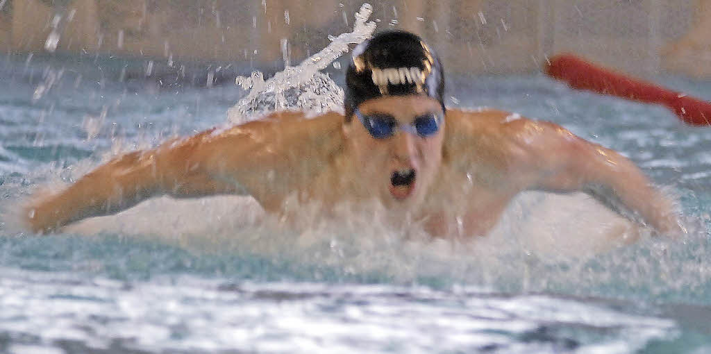 Um Titel Und Medaillen Schwimmsport Badische Zeitung