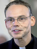 Bischof nahm wohl Millionen aus Stiftung Bischof nahm wohl Millionen aus Stiftung